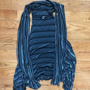 Forever 21 Sleeveless Shimmer Sweater